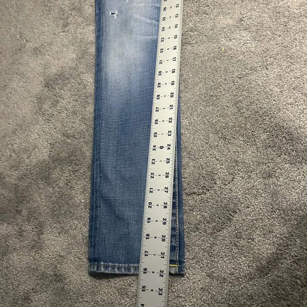 True Religion Jeans Women 26 (Fit 29x32) Blue Skull Rose Patch Slim Straight Y2K - Picture 14 of 15